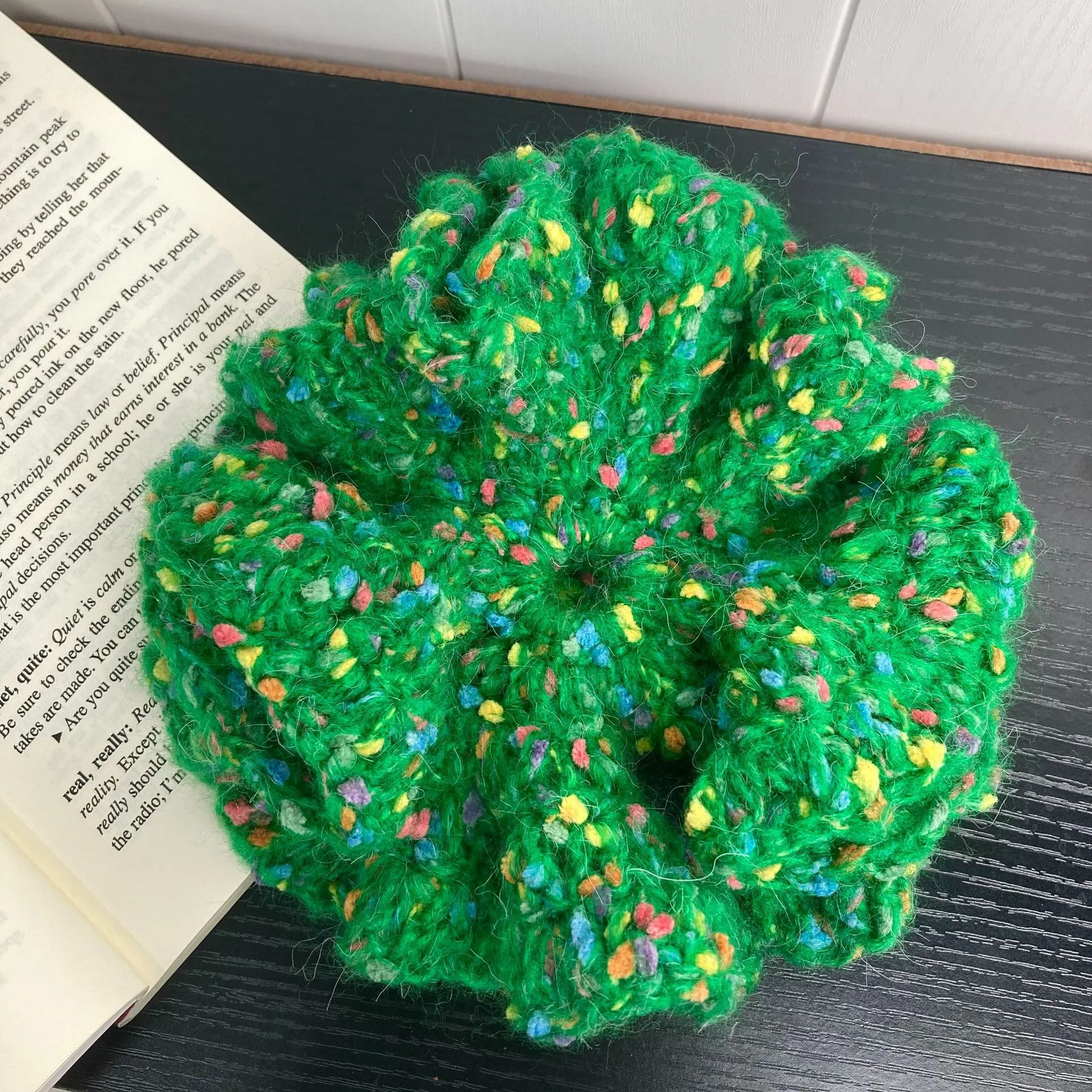 Hair Rope Elestaic Crochet Hair Scrunchie Hair Ring Girl Tied Ponytail Cute Sweet Handmade 2024 Headdress Christmas Gift
Hair Rope Elestaic Crochet Hair Scrunchie Hair Ring Girl Tied Ponytail Cute Sweet Handmade 2024 Headdress Christmas Gift