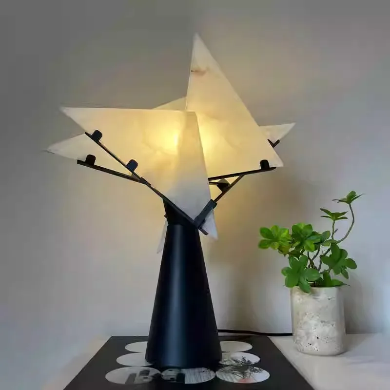 Natural marble bedroom desk lamp retro modern hotel front desk living room study desk lamp
Natural marble bedroom desk lamp retro modern hotel front desk living room study desk lamp