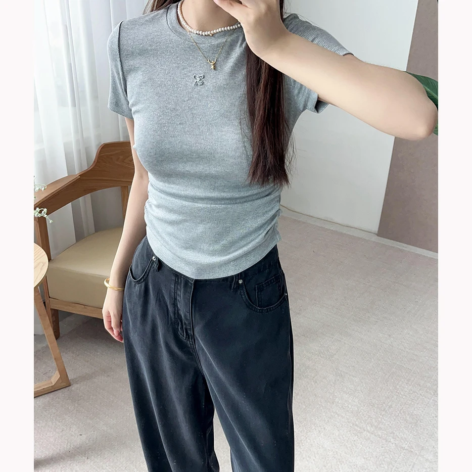 Slimming Silver Tead iny ort Sve T-irt Women's round Ne Gathered Waist Commute Sle Pure Color Summer...
Slimming Silver Tead iny ort Sve T-irt Women's round Ne Gathered Waist Commute Sle Pure Color Summer...