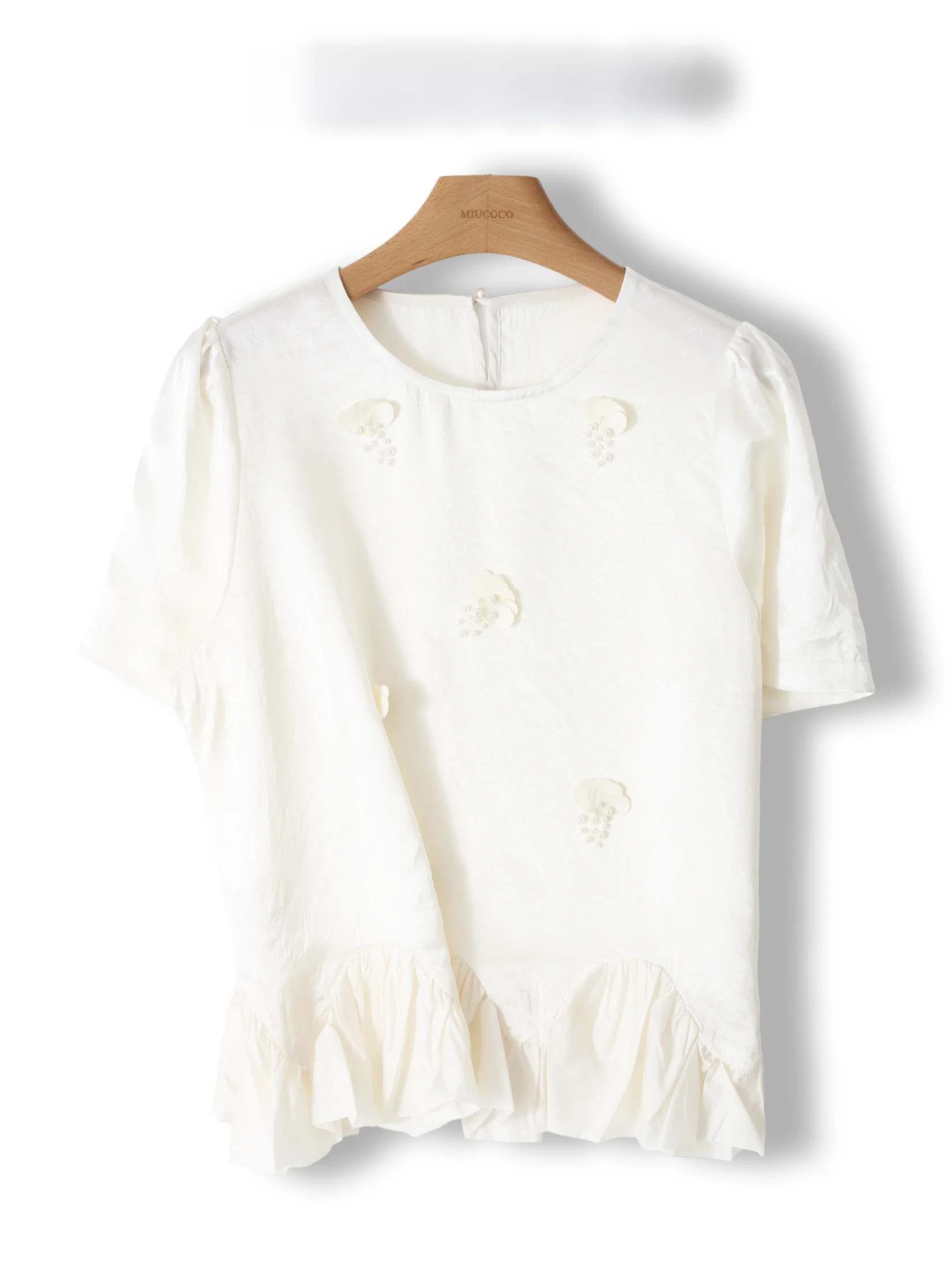 Summer Elegant round Neck Beaded Short Sleeve Loose Women's Shirt Floral Trendy Casual Chic Lightweight Luxury Style
Summer Elegant round Neck Beaded Short Sleeve Loose Women's Shirt Floral Trendy Casual Chic Lightweight Luxury Style