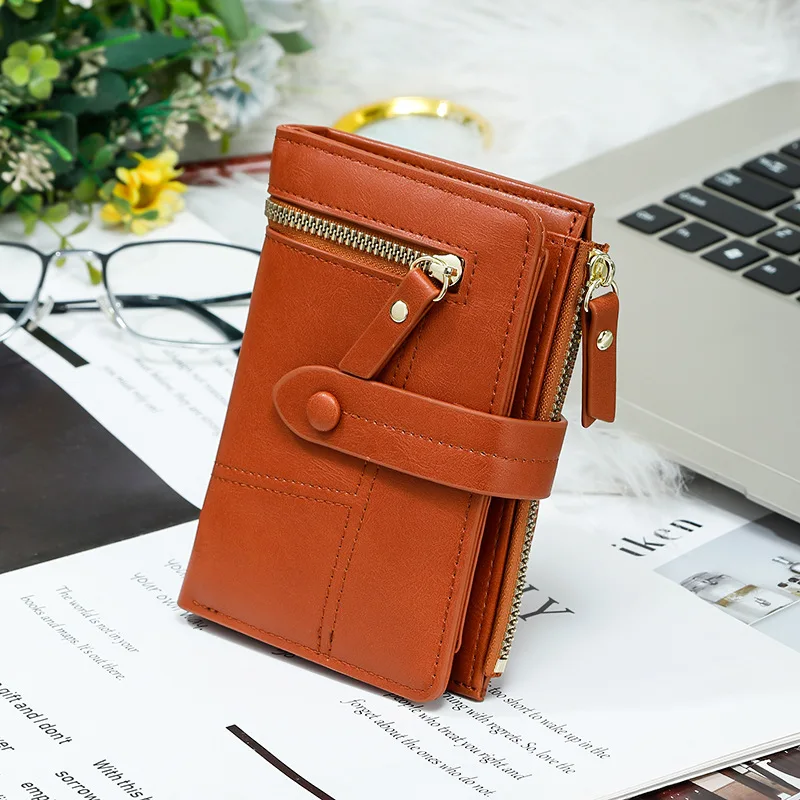 Luxury women's high-end classic retro casual PU leather short practical and versatile zipper zero wallet three fold wallet
Luxury women's high-end classic retro casual PU leather short practical and versatile zipper zero wallet three fold wallet