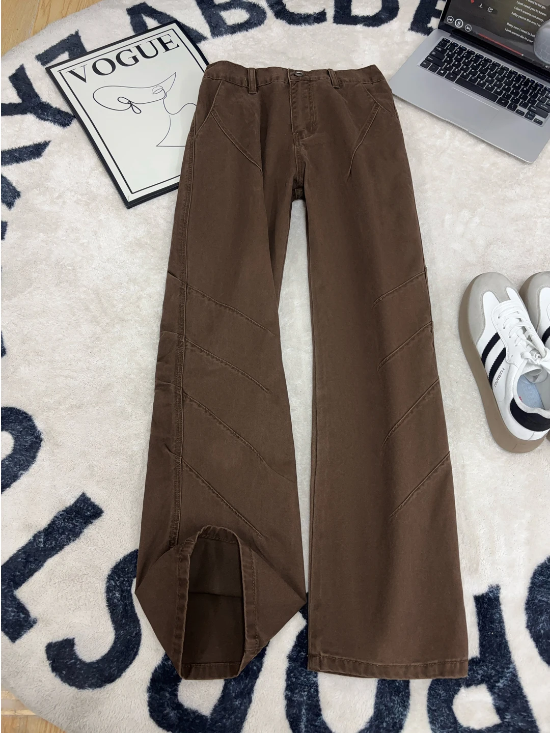 Brown ark Fin Men's Jeans Slim Fit American High Street Spring Cleanfit Straight Leg Micro Flared Pants Casual Wear
Brown ark Fin Men's Jeans Slim Fit American High Street Spring Cleanfit Straight Leg Micro Flared Pants Casual Wear