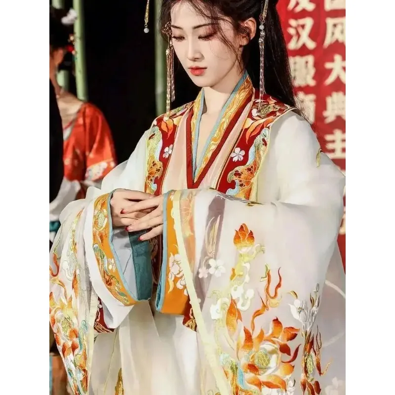 Ming Dynasty Hanfu Embroidery Heavy Craft Qi Waist Cross Collar Full Set Wei Jin Chun Xie Lian Prince Yue Shen Costume
Ming Dynasty Hanfu Embroidery Heavy Craft Qi Waist Cross Collar Full Set Wei Jin Chun Xie Lian Prince Yue Shen Costume