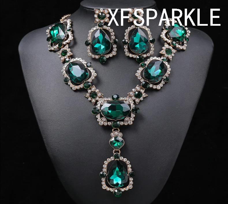 2023 Over-the-top vintage necklace set women's luxury crystal party dress accessories
2023 Over-the-top vintage necklace set women's luxury crystal party dress accessories