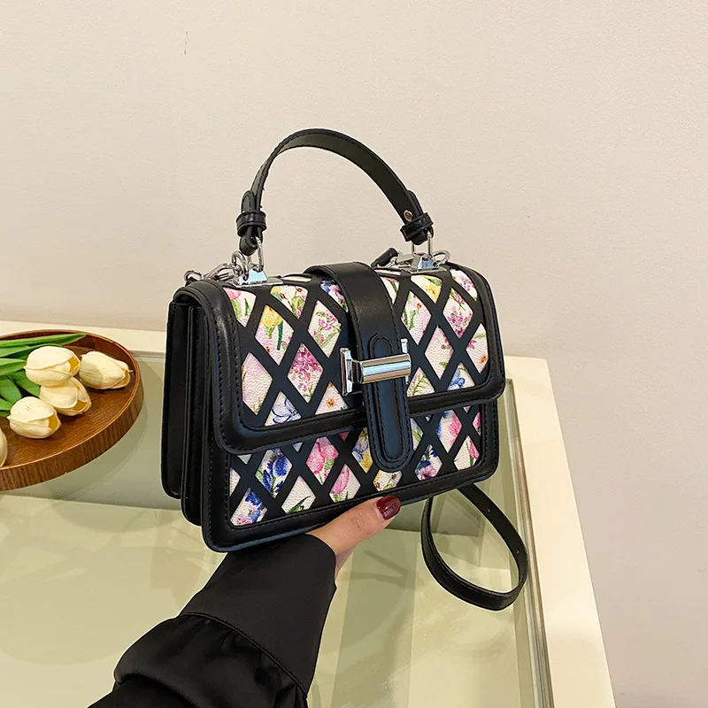 2025 Spring Color-Block Floral Square Bag for Women, Convertible Top Handle & Crossbody, Luxe Day-to-Night Mini Tote
2025 Spring Color-Block Floral Square Bag for Women, Convertible Top Handle & Crossbody, Luxe Day-to-Night Mini Tote
