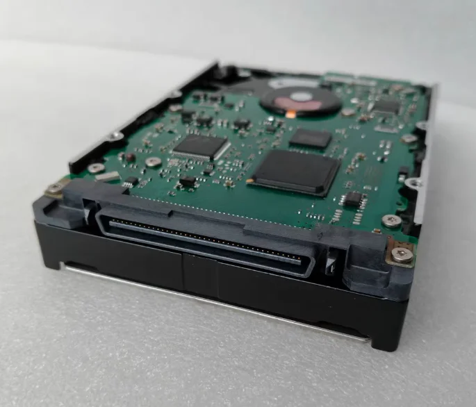 Для серверного жесткого диска ST373455LC 73G SCSI 80-контактный 15K5
Для серверного жесткого диска ST373455LC 73G SCSI 80-контактный 15K5