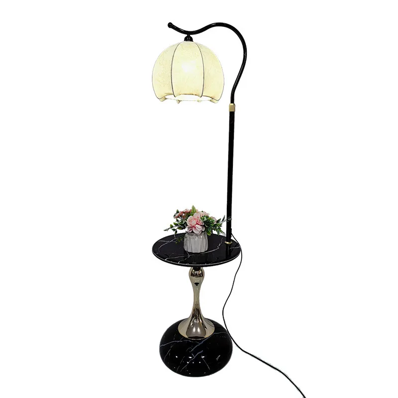 Living room sofa side cabinet simple Italian small coffee table bedside table
Living room sofa side cabinet simple Italian small coffee table bedside table