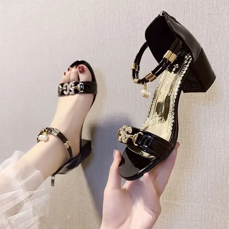 Summer 2025 Open Toe Square Heels Ladies Shoes Original Low Price Asian Size Comfortable Sandal Luxury Casual Women's Sandals
Summer 2025 Open Toe Square Heels Ladies Shoes Original Low Price Asian Size Comfortable Sandal Luxury Casual Women's Sandals