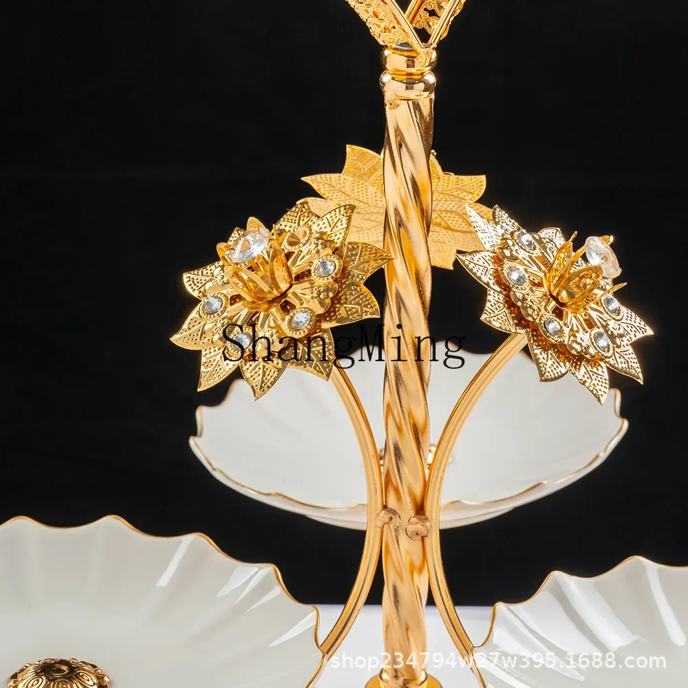 CLL factory direct sales three-head ceramic light luxury style home hotel living room fruit plate coffee table fruit plate
CLL factory direct sales three-head ceramic light luxury style home hotel living room fruit plate coffee table fruit plate