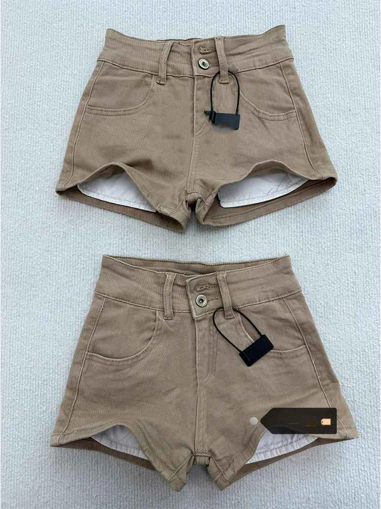 Oversized Khaki Denim Shorts Women Summer New High Waist Double Buckle Slim Hot Pants Fashion Hot Girls Style A-line Shorts
Oversized Khaki Denim Shorts Women Summer New High Waist Double Buckle Slim Hot Pants Fashion Hot Girls Style A-line Shorts
