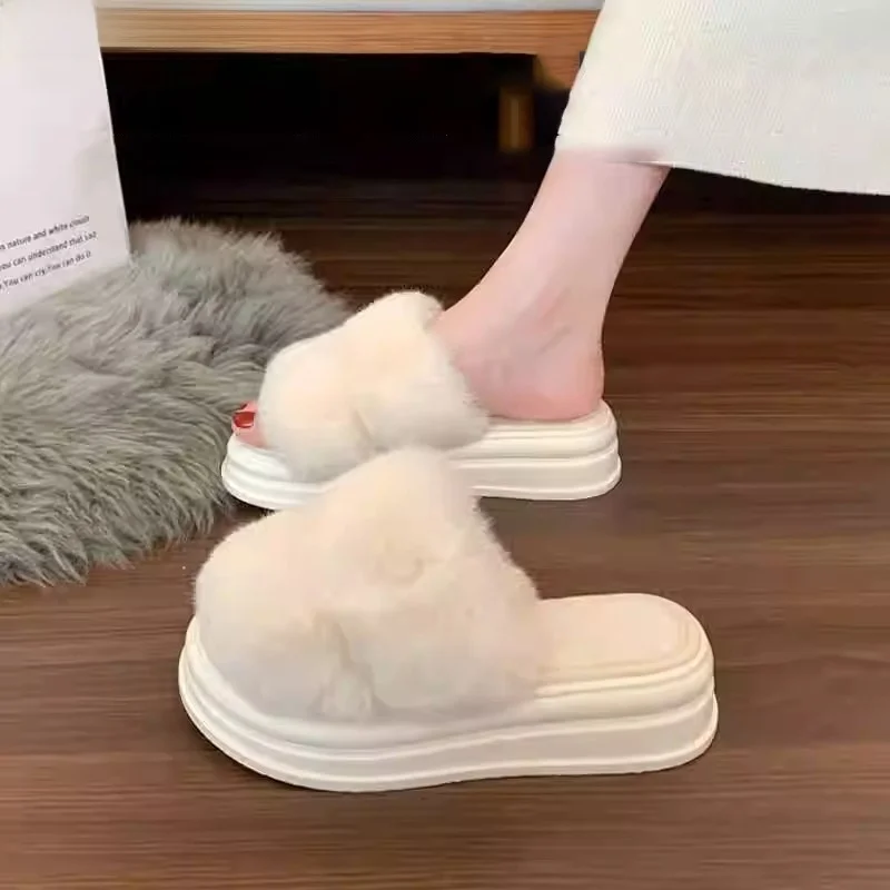 Женские пушистые тапочки FAD Z на высоком каблуке с меховой подкладкой, на платформе, хлопковые, для улицы, осень-зима
Женские пушистые тапочки FAD Z на высоком каблуке с меховой подкладкой, на платформе, хлопковые, для улицы, осень-зима