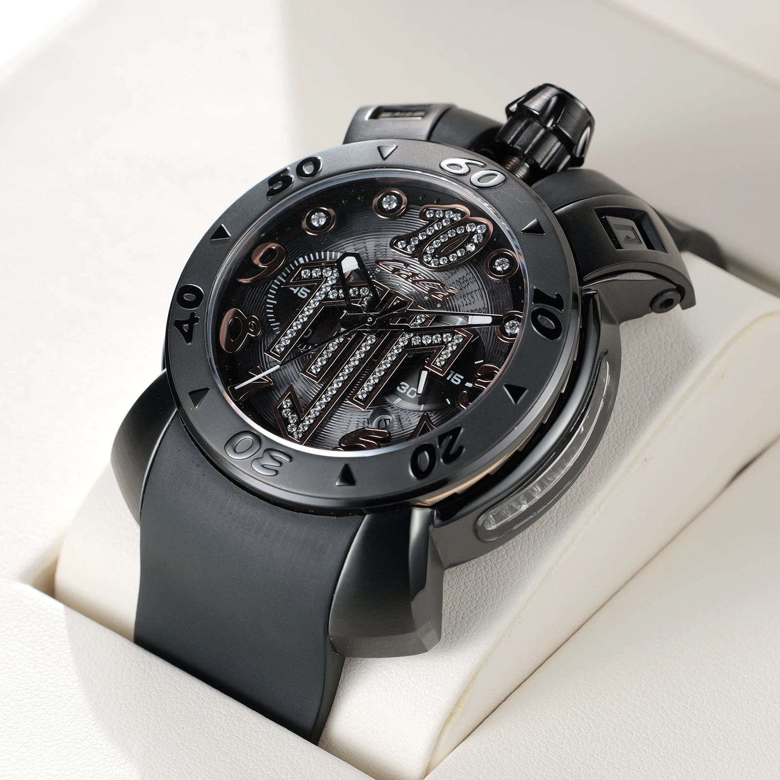 Gaga Designer Mens Big Dial Sport Watch Full Black PVD Big Numerals Waterproof Rubber Band Watch
Gaga Designer Mens Big Dial Sport Watch Full Black PVD Big Numerals Waterproof Rubber Band Watch