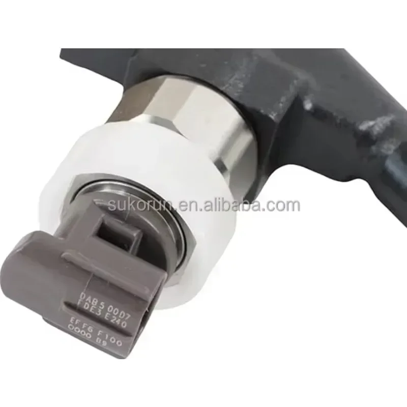 New High Quality Common Rail Fuel Injector 295050-1050 For Nissan Np300 NAVARA For Denso- 166005X30A Diesel
New High Quality Common Rail Fuel Injector 295050-1050 For Nissan Np300 NAVARA For Denso- 166005X30A Diesel