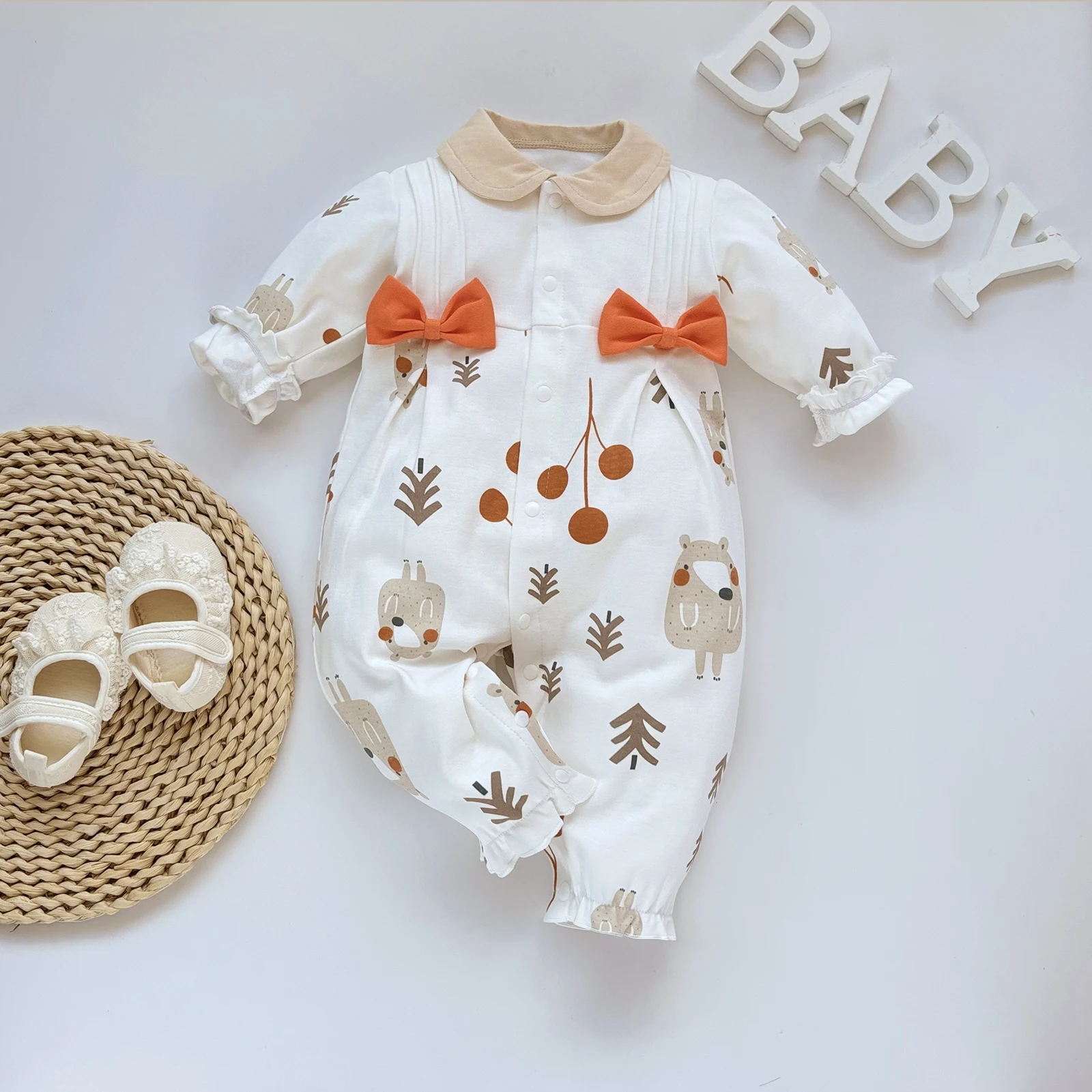 3-12M Newborn baby clothes spring autumn print girl clothing long sleeve soft cotton baby rompers underwear babies sleepwear
3-12M Newborn baby clothes spring autumn print girl clothing long sleeve soft cotton baby rompers underwear babies sleepwear