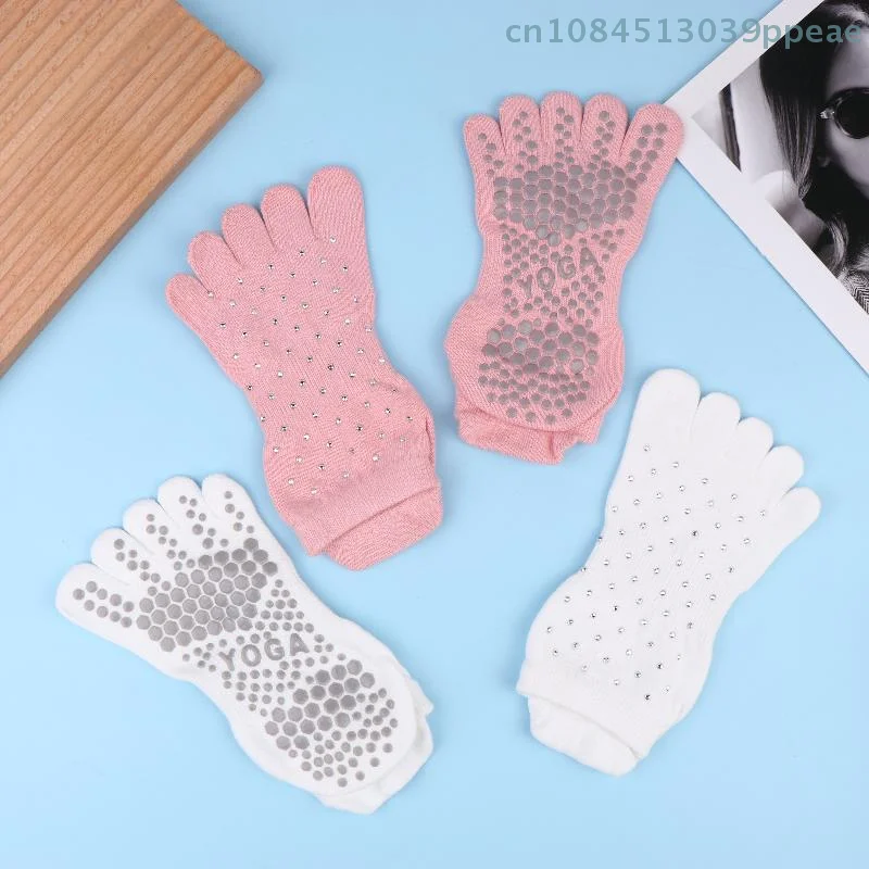 1 пара нескользящих хлопковых носков, домашние спортивные носки, тонкие влагоотводящие носки для йоги/пилатеса, декоративные тапочки со стразами
1 пара нескользящих хлопковых носков, домашние спортивные носки, тонкие влагоотводящие носки для йоги/пилатеса, декоративные тапочки со стразами