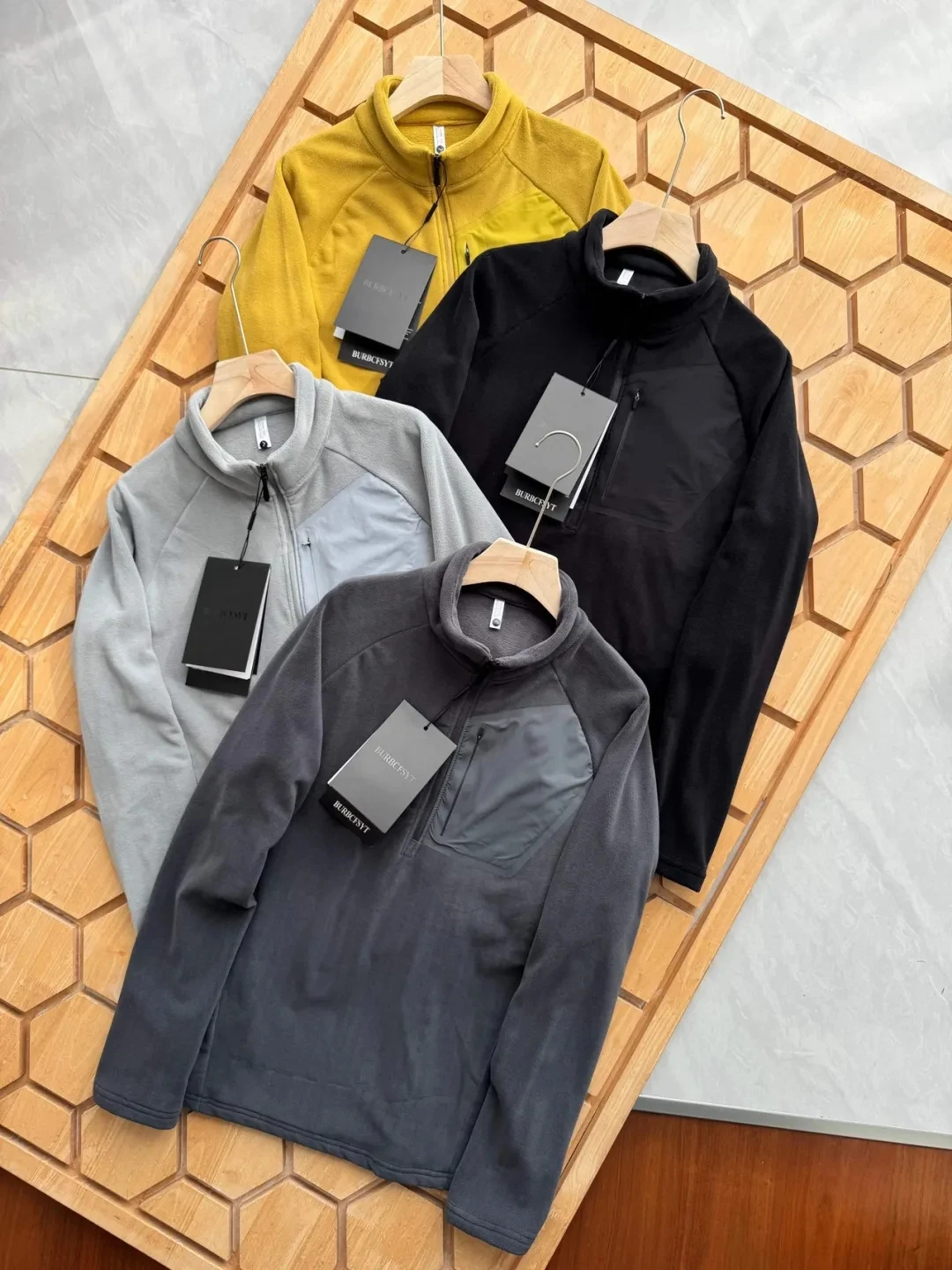 Ultra-Thi Double-Sided Fce Hoodie Outdoor Warm Windproof Base Layer Sweatirt Autumn Winter Thermal Polyester Fiber Jaet
Ultra-Thi Double-Sided Fce Hoodie Outdoor Warm Windproof Base Layer Sweatirt Autumn Winter Thermal Polyester Fiber Jaet