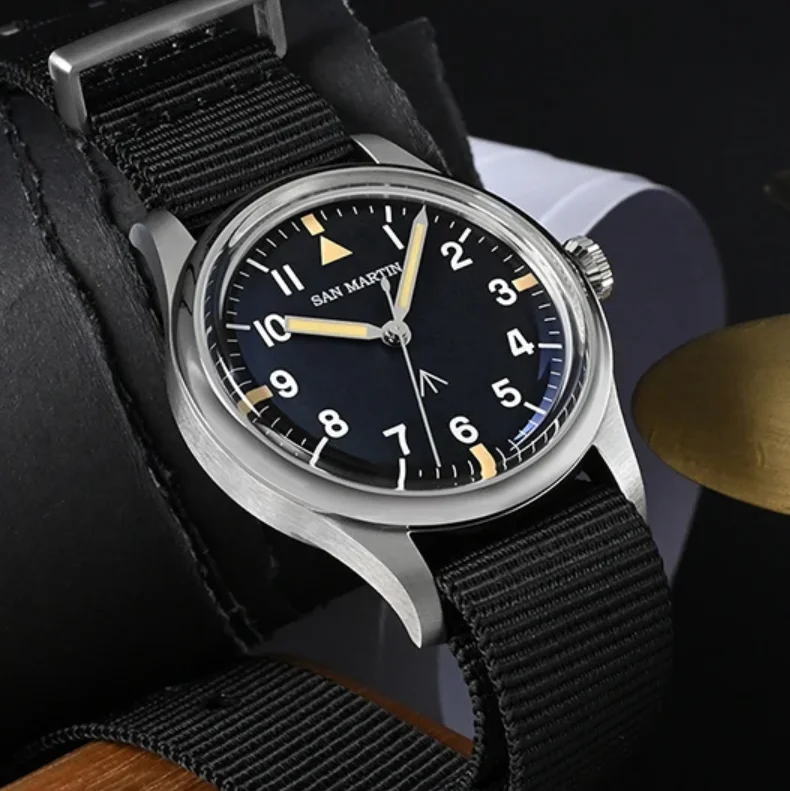 San Martin Men Pilot Watch 36mm Quartz Aviator Wristwatch K1 Mineral Glass 10Bar Waterproof BGW-9 / C3 Luminous Nylon Strap VH31
San Martin Men Pilot Watch 36mm Quartz Aviator Wristwatch K1 Mineral Glass 10Bar Waterproof BGW-9 / C3 Luminous Nylon Strap VH31