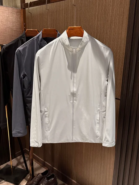 Ice Sensation Sun Protection Comfortable Breathable Men's Slim Fit Stand Collar Pure Color Thin Jacket High End UV Protection...
Ice Sensation Sun Protection Comfortable Breathable Men's Slim Fit Stand Collar Pure Color Thin Jacket High End UV Protection...