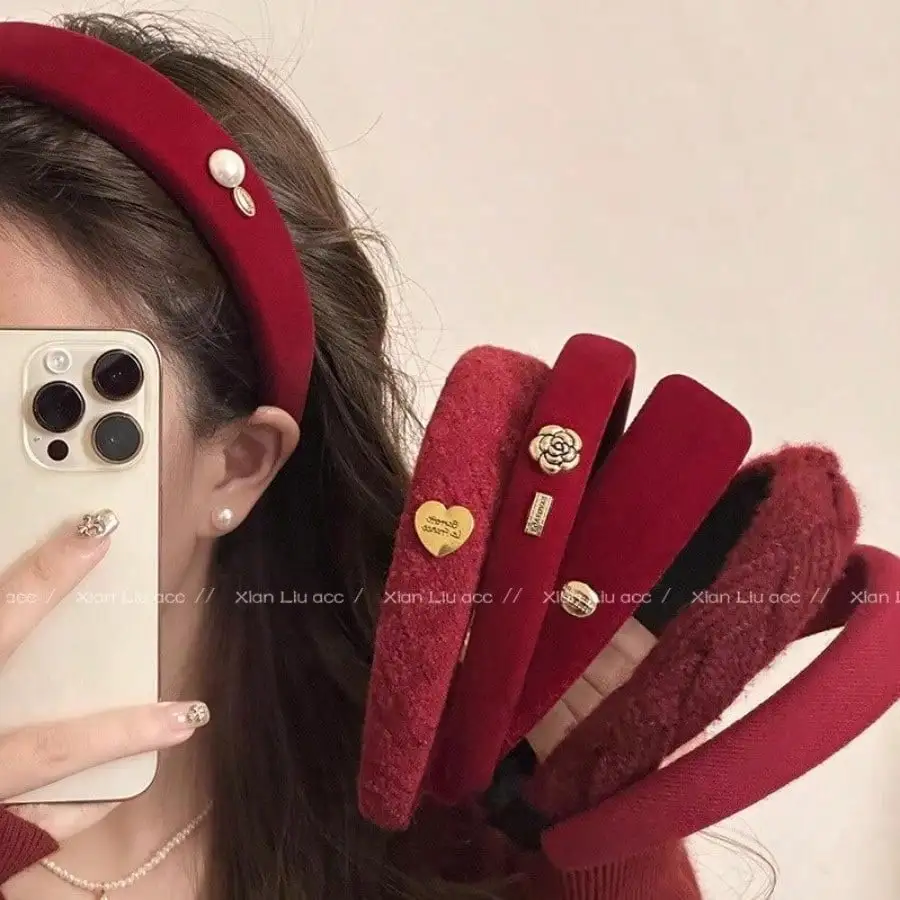 1Pc Women Red Velvet Headband Flower Heart Decor Hair Hoop Vintage New Year Daily Party Gift
1Pc Women Red Velvet Headband Flower Heart Decor Hair Hoop Vintage New Year Daily Party Gift