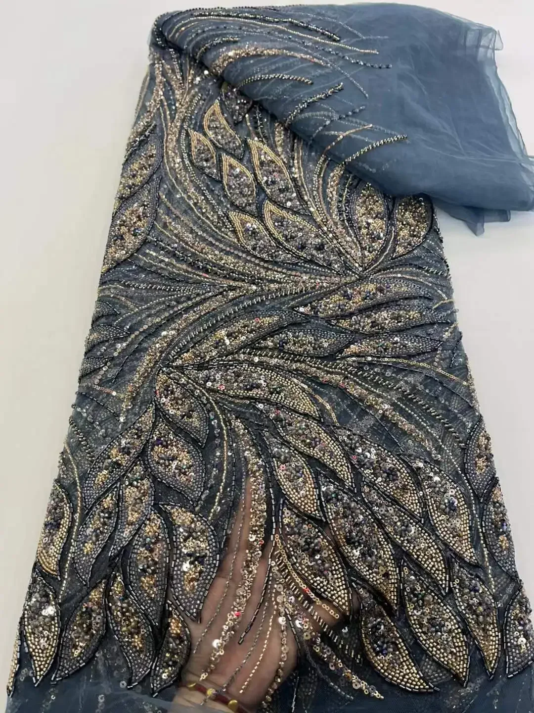 NEW High-end High Grade Sequins Tulle Lace Fabric with Tube Beads Sequins Embroidery French Net Lace for Party Wedding SZ764
NEW High-end High Grade Sequins Tulle Lace Fabric with Tube Beads Sequins Embroidery French Net Lace for Party Wedding SZ764