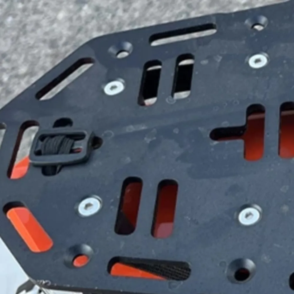 For 690 Enduro R 690 SMC R 2019 2020 2021 2022 2023 2024 2025 Motorcycle Rear Luggage Rack Cargo Rack Support Shelf Holder Parts
For 690 Enduro R 690 SMC R 2019 2020 2021 2022 2023 2024 2025 Motorcycle Rear Luggage Rack Cargo Rack Support Shelf Holder Parts