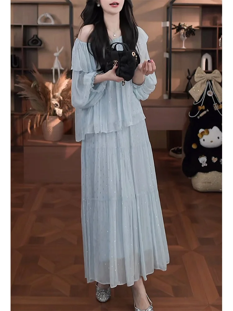 Summer 2026 Casual Glitter Top And High Waist Skirt Two Piece Set Elegant Slouchy Shoulder Design Loose Fit Fashion Ensemble
Summer 2026 Casual Glitter Top And High Waist Skirt Two Piece Set Elegant Slouchy Shoulder Design Loose Fit Fashion Ensemble