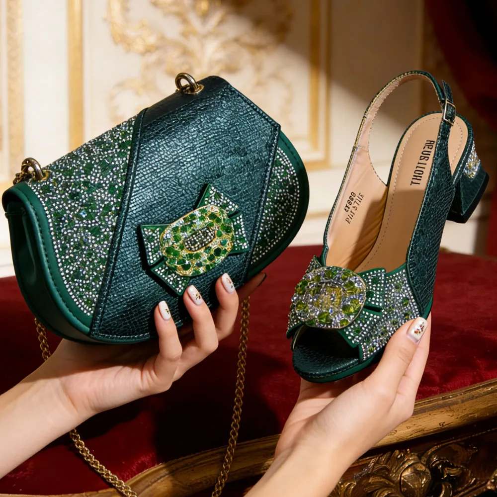 Комплект Venus Chan 2026: Элегантные зеленые женские туфли на высоком каблуке и сумка с стразами – Идеально для любого случая
Комплект Venus Chan 2026: Элегантные зеленые женские туфли на высоком каблуке и сумка с стразами – Идеально для любого случая