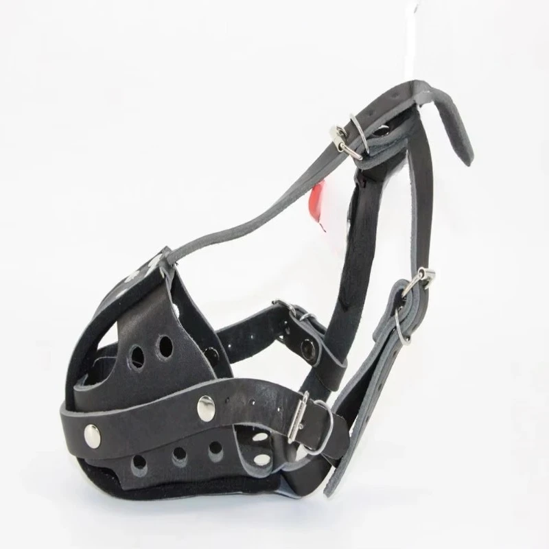 Tactical Dog Leather Working Dog Training Pet Muzzle
Tactical Dog Leather Working Dog Training Pet Muzzle