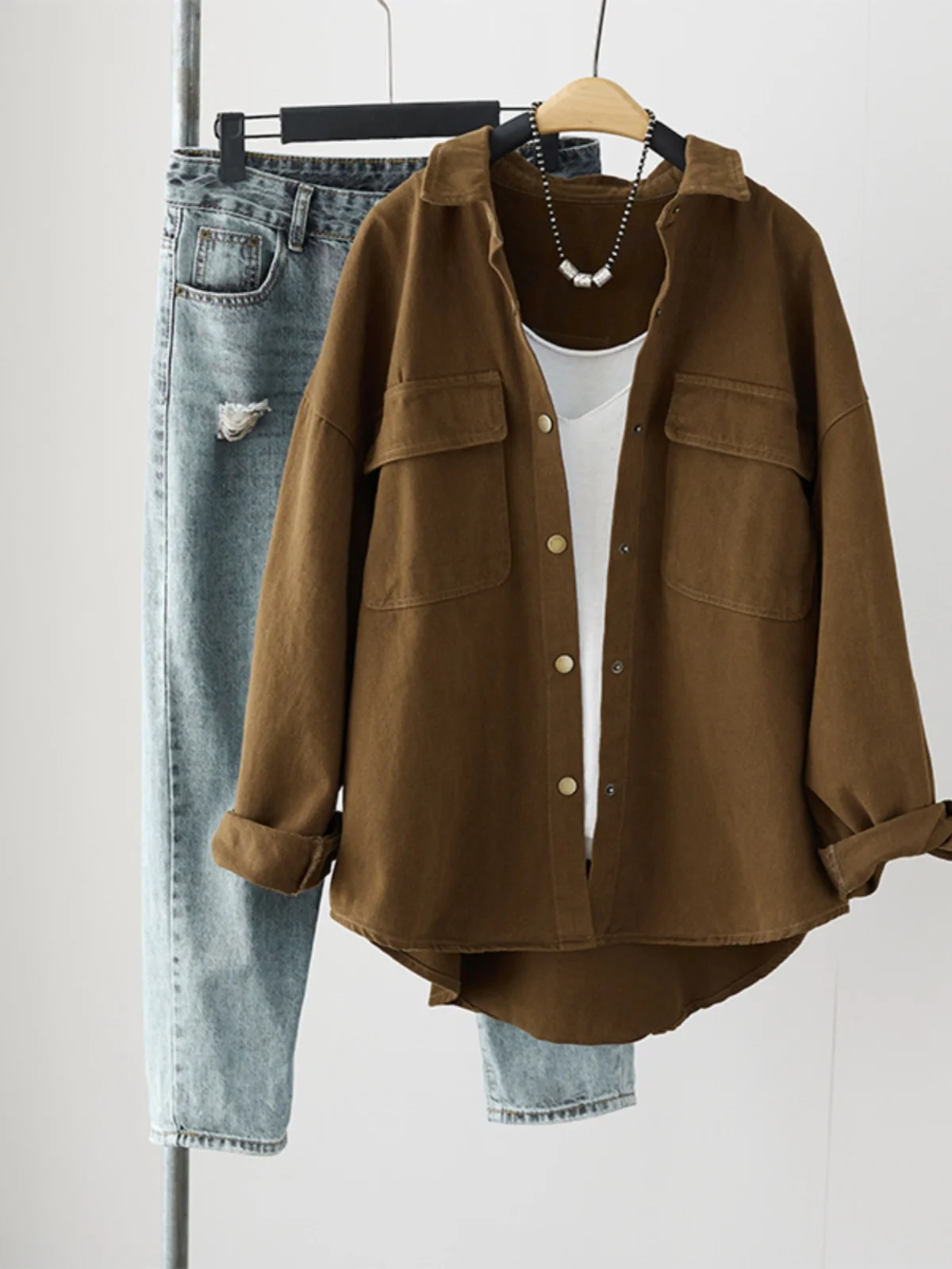 Спецодежда в стиле ретро irt Jaet, женская весенне-осенняя повседневная многослойная длинная све, модный хлопковый воротник, свободный крой irt
Спецодежда в стиле ретро irt Jaet, женская весенне-осенняя повседневная многослойная длинная све, модный хлопковый воротник, свободный крой irt