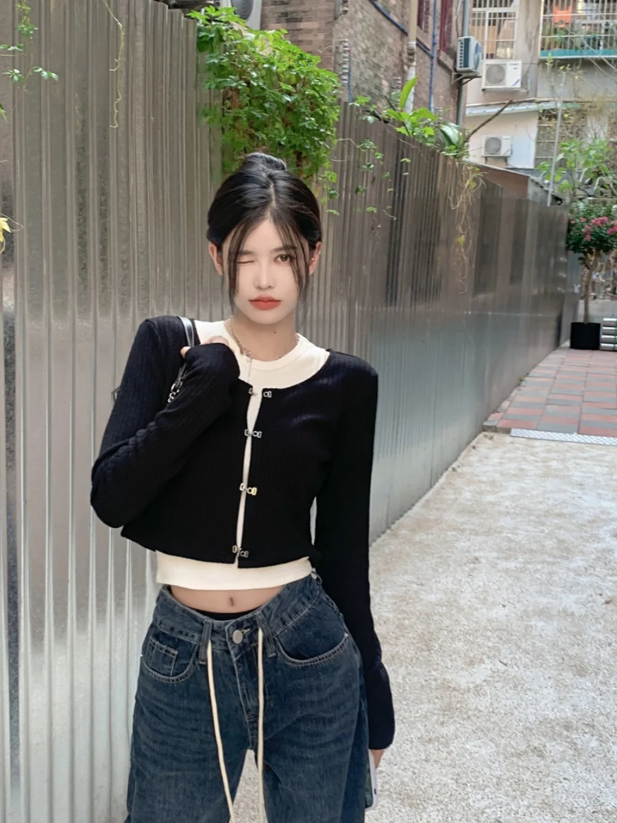 Women's Hollow out Long Sleeve Knitted Sweater Short Chic Style Autumn Design Unique Little Crowd Spicy Girl Atmosphere Open ...
Women's Hollow out Long Sleeve Knitted Sweater Short Chic Style Autumn Design Unique Little Crowd Spicy Girl Atmosphere Open ...