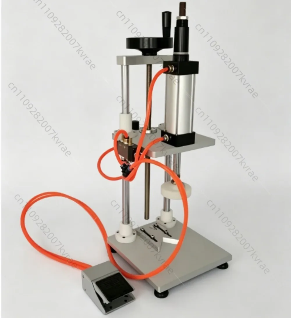 Pneumatic Capping Machine, Punching Capper for Soy Sauce Bottles, Plastic Oil Jugs, Packaging Sealing Machine
Pneumatic Capping Machine, Punching Capper for Soy Sauce Bottles, Plastic Oil Jugs, Packaging Sealing Machine