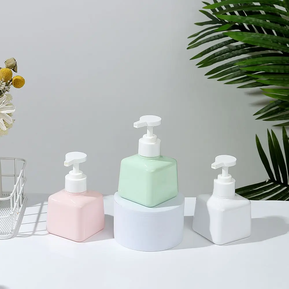 200ML Refillable Bottles Empty Travel Bottles Cleanser Container Liquid Separating Soap Dispenser Bottle
200ML Refillable Bottles Empty Travel Bottles Cleanser Container Liquid Separating Soap Dispenser Bottle
