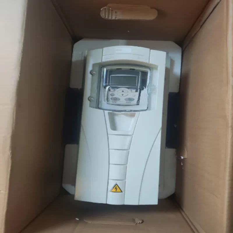 Совершенно новый оригинальный привод переменной частоты ACS510-01-03A3-4+B055 ACS510-01-04A1-4+B055 ACS510-01-05A6-4+B055
Совершенно новый оригинальный привод переменной частоты ACS510-01-03A3-4+B055 ACS510-01-04A1-4+B055 ACS510-01-05A6-4+B055