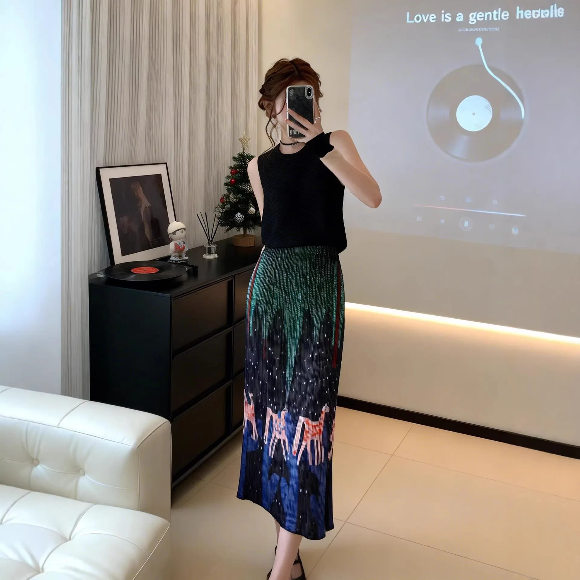 Miyake Pleated Skirt 2026 Spring/Summer New Style Unique Design Comfortable Pleated Slimming Fashionable Casual Pleated Skirt
Miyake Pleated Skirt 2026 Spring/Summer New Style Unique Design Comfortable Pleated Slimming Fashionable Casual Pleated Skirt
