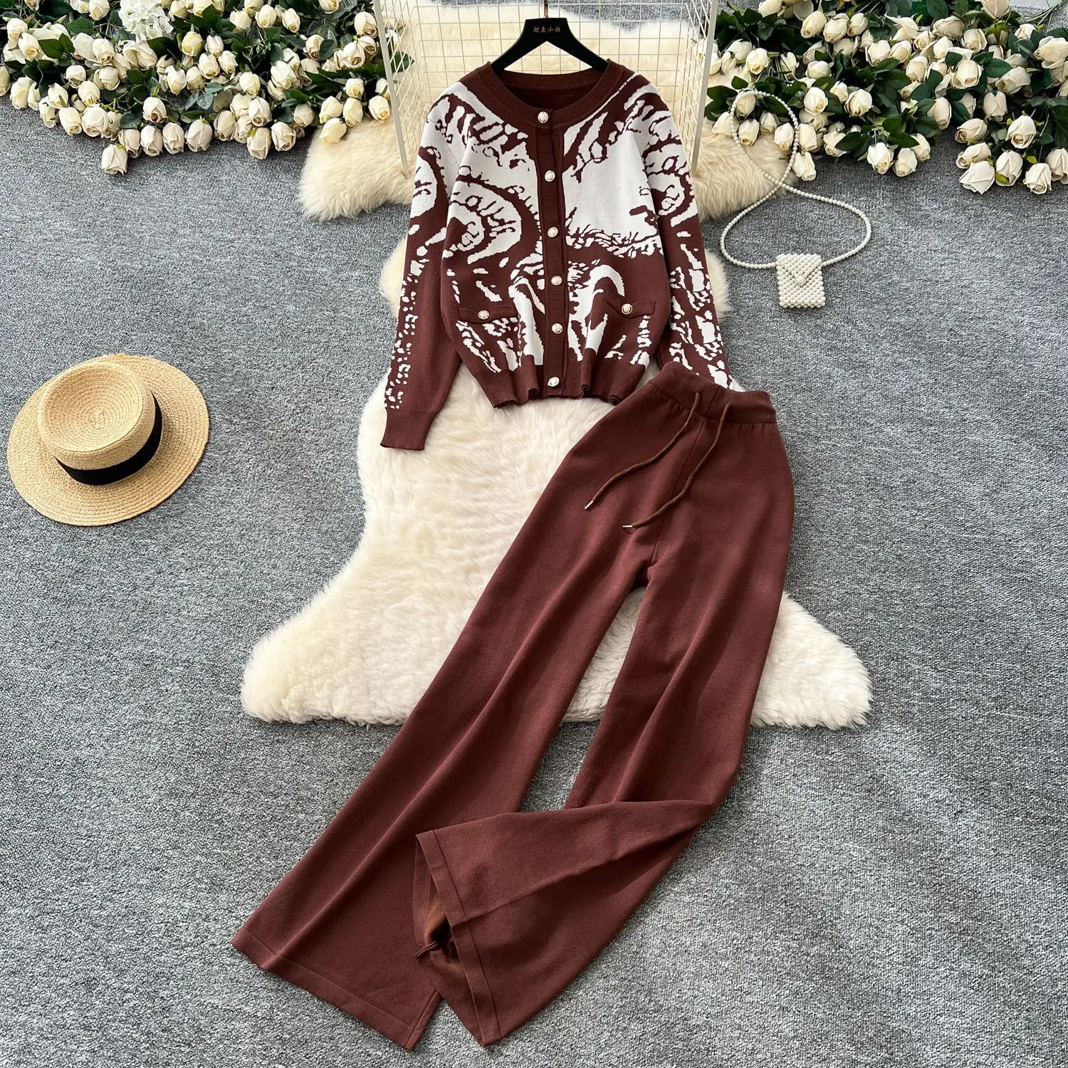 Two Pieces Pant Suits Casual Women Matching Sets Knitted Round Neck Long Sleeve Open Stitch High Waist Wide Leg Pants Autumn
Two Pieces Pant Suits Casual Women Matching Sets Knitted Round Neck Long Sleeve Open Stitch High Waist Wide Leg Pants Autumn