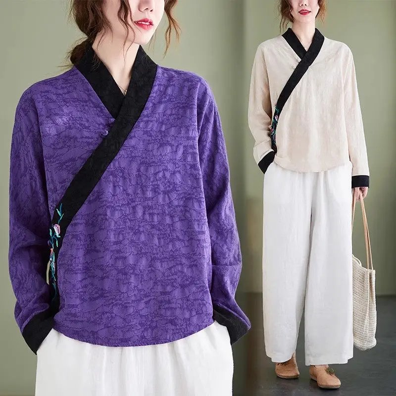 2025 Chinese Style Buttoned Linen Shirt Diagonal Collar Women's Artistic Embroidery Zen Tea Clothes Loose Long Sleeved Top A704
2025 Chinese Style Buttoned Linen Shirt Diagonal Collar Women's Artistic Embroidery Zen Tea Clothes Loose Long Sleeved Top A704