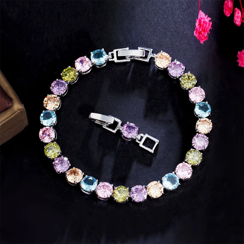 European and American Fashion Trend Crystal Ice Bracelet Ladies Rainbow Zircon Hand Jewelry No Allergic Silver Chain Adjustable
European and American Fashion Trend Crystal Ice Bracelet Ladies Rainbow Zircon Hand Jewelry No Allergic Silver Chain Adjustable