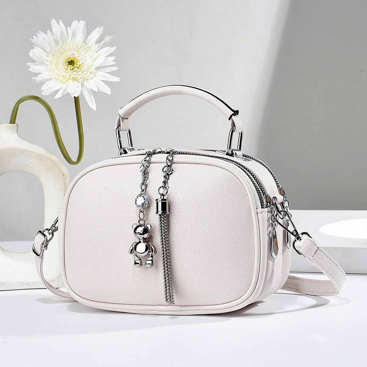 Women's Casual Handbag Top-Handle Bags PU Leather Lady Crossbody Shoulder Bag Female Mobile Phone Bag Clutch Purse
Women's Casual Handbag Top-Handle Bags PU Leather Lady Crossbody Shoulder Bag Female Mobile Phone Bag Clutch Purse