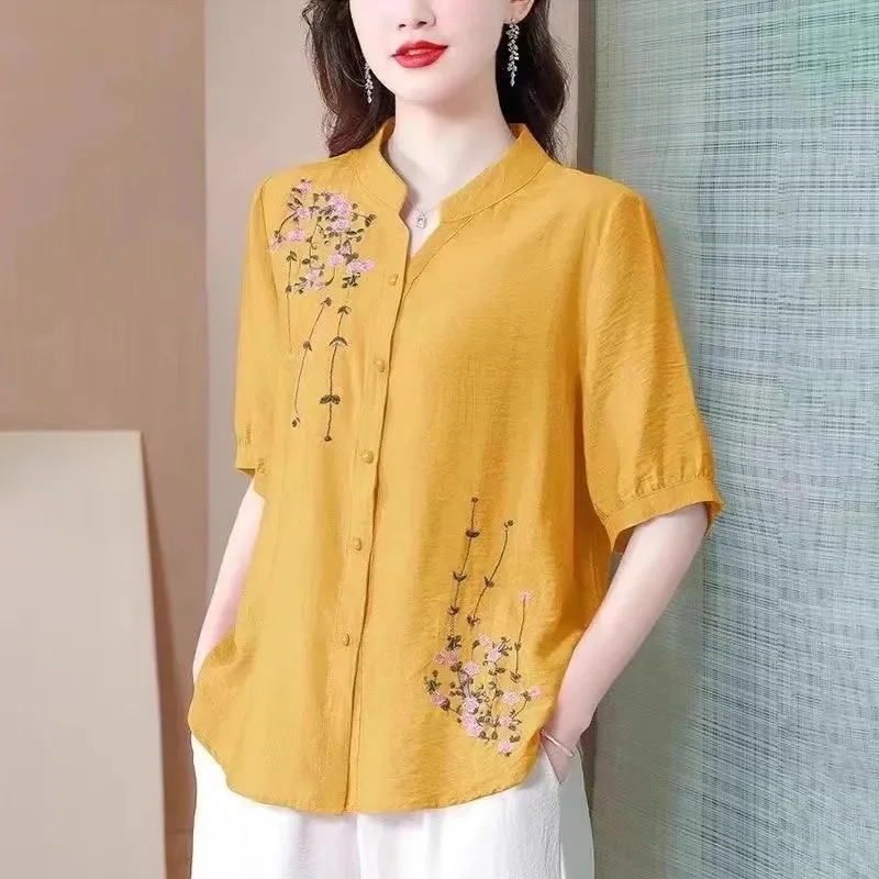 Spring Summer Female Cotton Linen Shirt Coat Ladies Fashion Short Sleeve Embroidery Shirt Tops Retro Women Large Size 6XL Blouse
Spring Summer Female Cotton Linen Shirt Coat Ladies Fashion Short Sleeve Embroidery Shirt Tops Retro Women Large Size 6XL Blouse