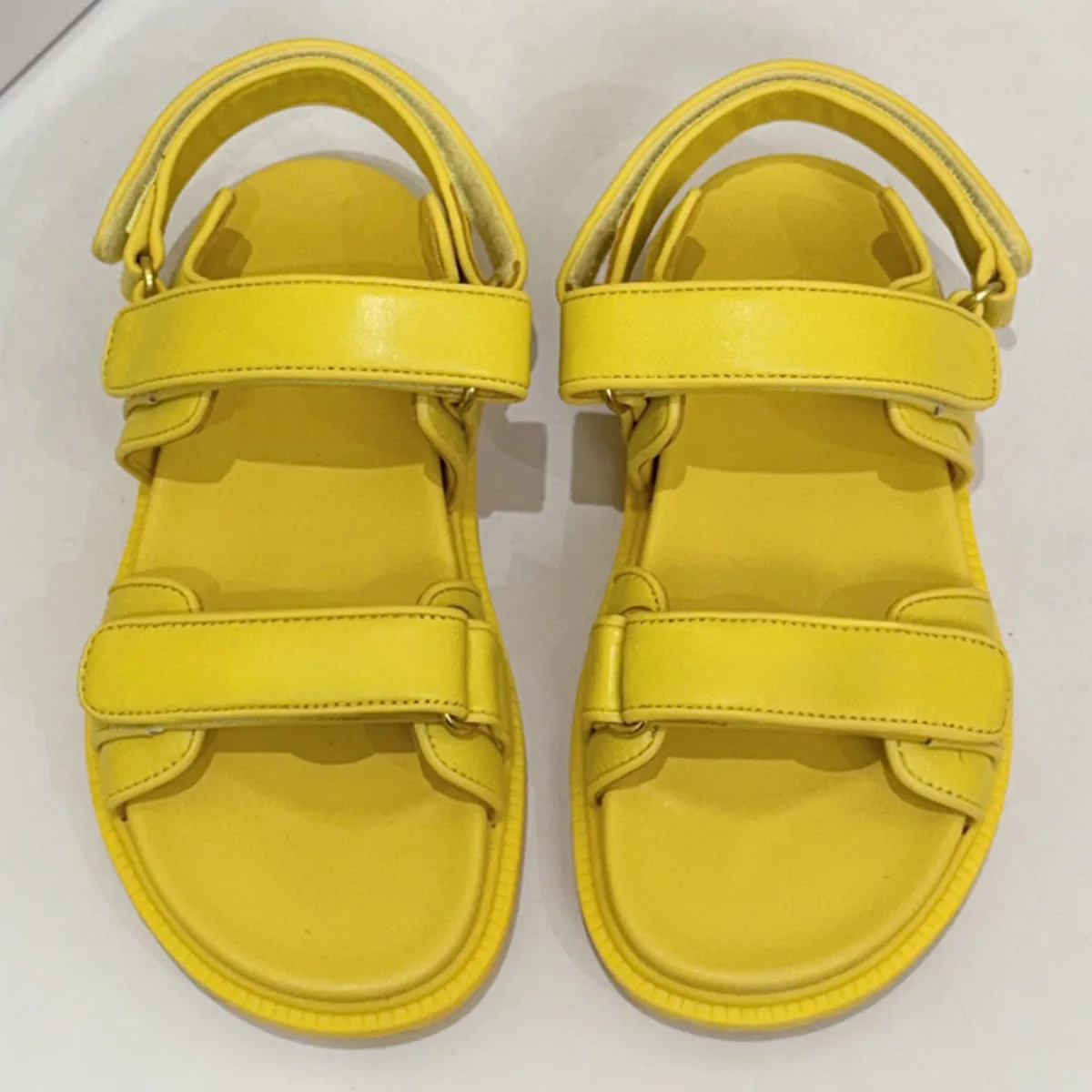 2026 Women's Leather Velcro Strap Platform Sport Sandals, Comfortable Slip-Ons for Summer & Casual Wear YYT26050206
2026 Women's Leather Velcro Strap Platform Sport Sandals, Comfortable Slip-Ons for Summer & Casual Wear YYT26050206