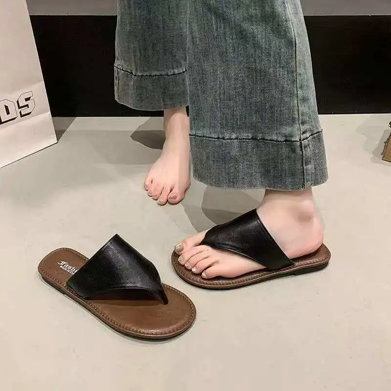 2026 Summer fashion flat wedge sandals are comfortable lightweight and stylish and they are versatile suitable for all occasions
2026 Summer fashion flat wedge sandals are comfortable lightweight and stylish and they are versatile suitable for all occasions