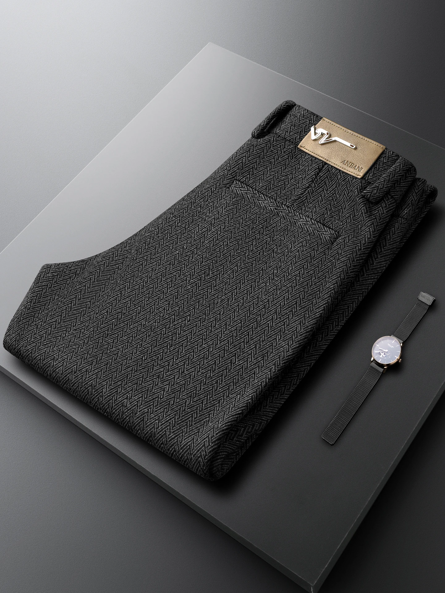 Мужские шерстяные брюки в стиле кэжуал, прямого кроя, утепленные, для осени и зимы, из полиэстера и вискозы, черные.
Мужские шерстяные брюки в стиле кэжуал, прямого кроя, утепленные, для осени и зимы, из полиэстера и вискозы, черные.