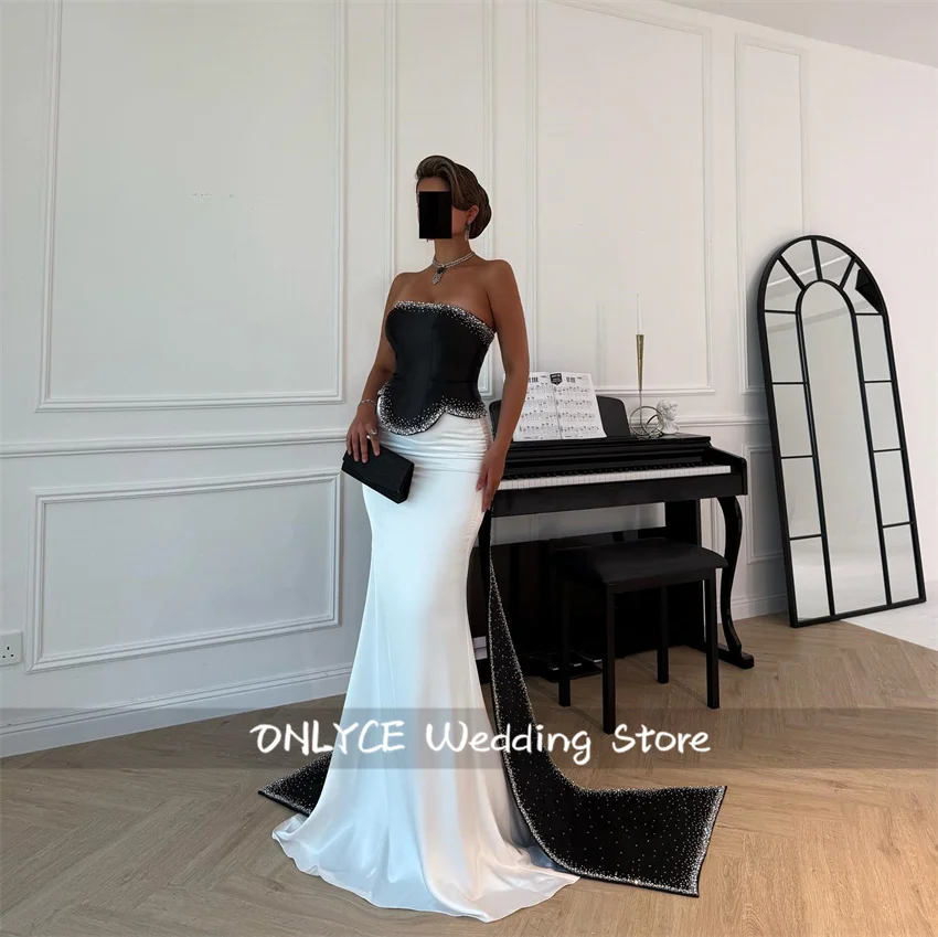 Strapless Crystal-Embellished Prom Dresses 2025 Long Bodice Beading Evening Dress Formal Occasion فساتين سهرة Customized
Strapless Crystal-Embellished Prom Dresses 2025 Long Bodice Beading Evening Dress Formal Occasion فساتين سهرة Customized