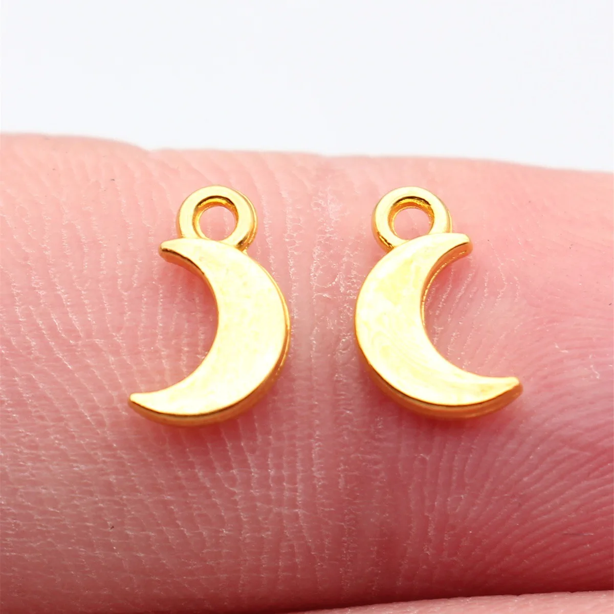 40pcs 9.9x5.6mm Rhodium Color Gold Color Antique Silver Color Antique Bronze Color Moon Charms Jewelry Making Accessories
40pcs 9.9x5.6mm Rhodium Color Gold Color Antique Silver Color Antique Bronze Color Moon Charms Jewelry Making Accessories