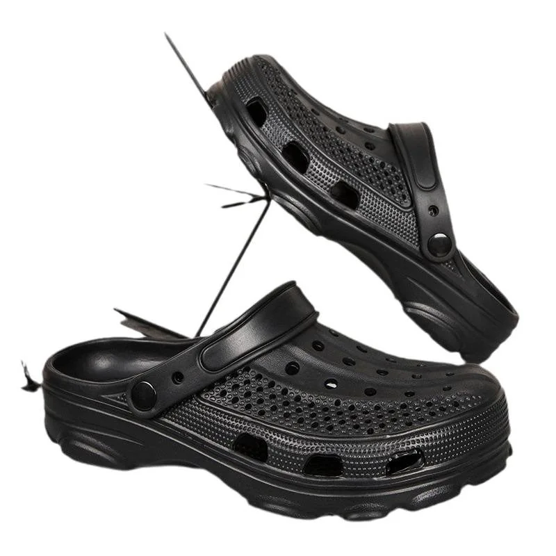 Simple hole slippers for male and female couples, cute non-slip and breathable, two to wear when going out at home
Simple hole slippers for male and female couples, cute non-slip and breathable, two to wear when going out at home