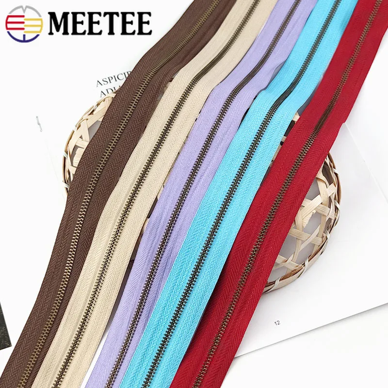 2/5Yards Meetee 3# Metal Zipper Tape for Bag Clothes Zippers Continuous Zip Sewing Bronze Gold Teeth Decorative Ziper Repair Kit
2/5Yards Meetee 3# Metal Zipper Tape for Bag Clothes Zippers Continuous Zip Sewing Bronze Gold Teeth Decorative Ziper Repair Kit