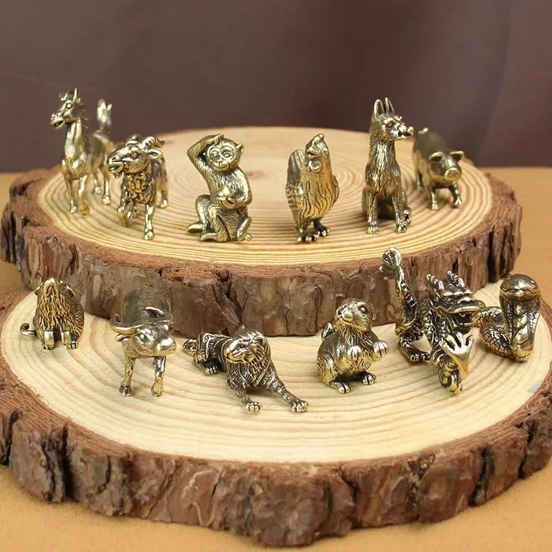 Brass Retro Zodiac Mini Cartoon Ornaments Chinese Style Antique Bronze Metal Crafts
Brass Retro Zodiac Mini Cartoon Ornaments Chinese Style Antique Bronze Metal Crafts