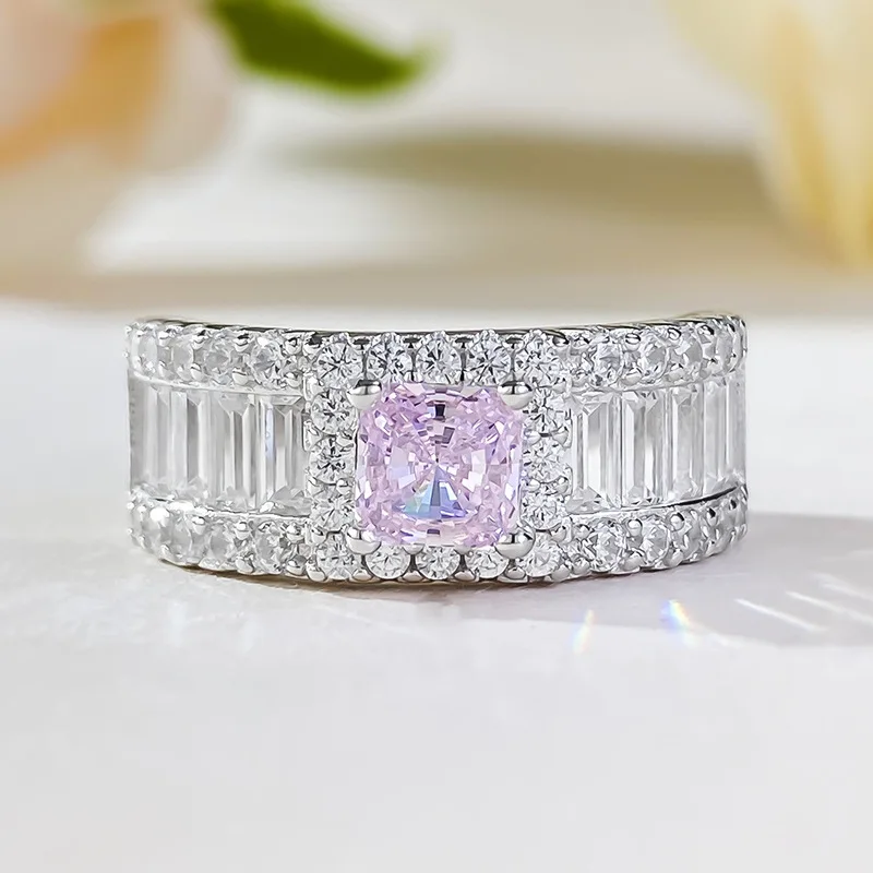 European and American New S925 Pure Silver 5 * 5mm Imported High Carbon Diamond Powder Diamond Fashion Luxury Set Ring for Women
European and American New S925 Pure Silver 5 * 5mm Imported High Carbon Diamond Powder Diamond Fashion Luxury Set Ring for Women