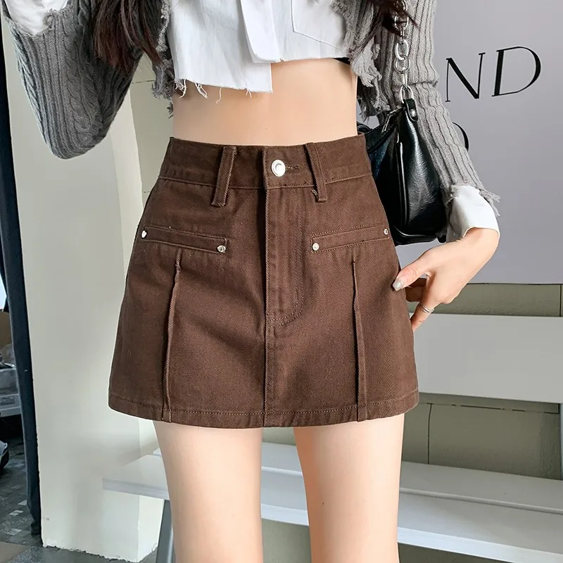 2024 Spring Summer Coffee Denim Shorts Women's High Waist Slim and Anti Shining Mini Skirt Pants
2024 Spring Summer Coffee Denim Shorts Women's High Waist Slim and Anti Shining Mini Skirt Pants