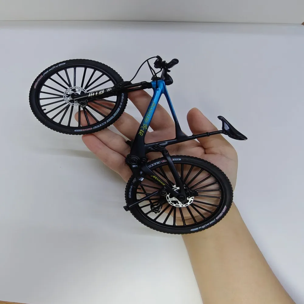 1:8 Model Alloy Bike Diecast Decoration Model Metal Toy Bicycle Simulation Collection Gifts Toys
1:8 Model Alloy Bike Diecast Decoration Model Metal Toy Bicycle Simulation Collection Gifts Toys